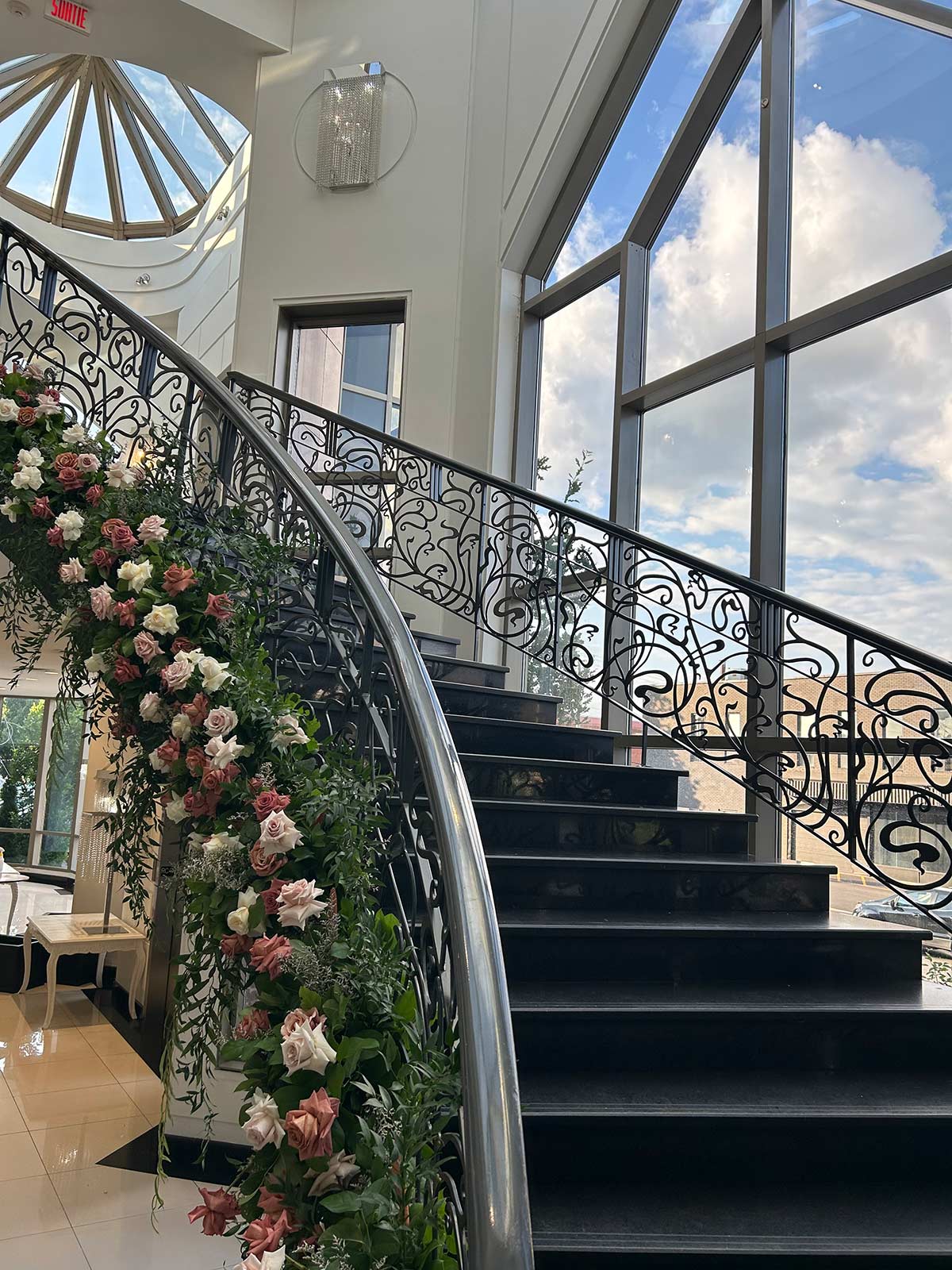 buffet roma beautiful staircase