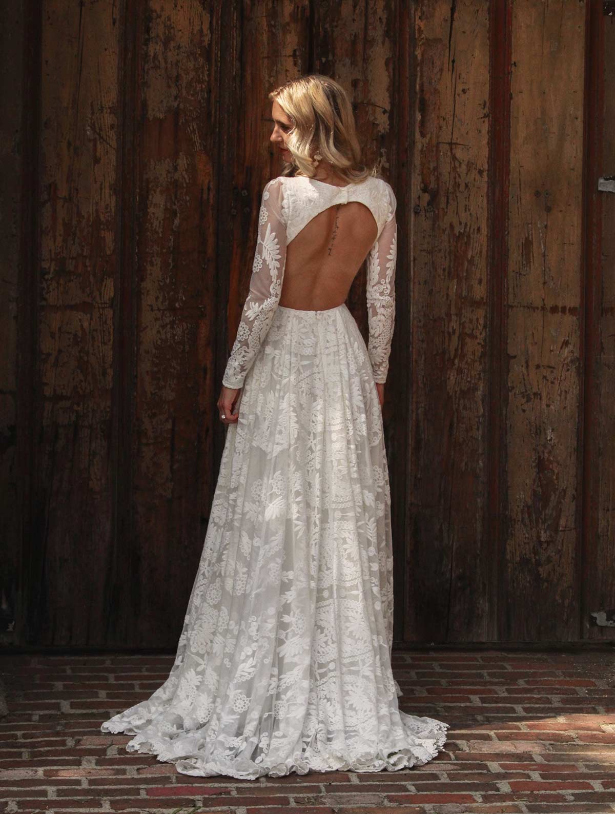 long sleeve lace wedding dresses